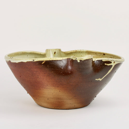 Double pour bowl III