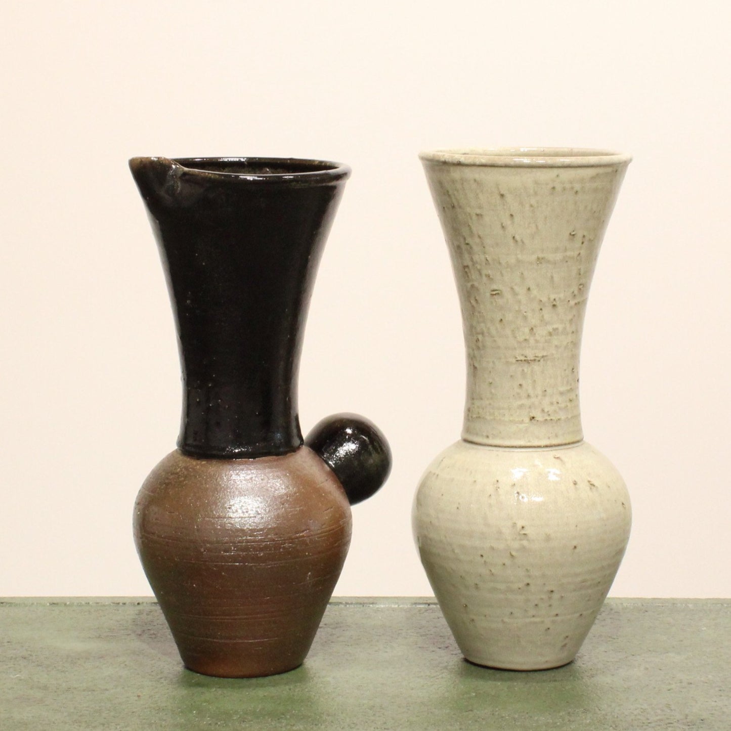 White glaze vase - medium