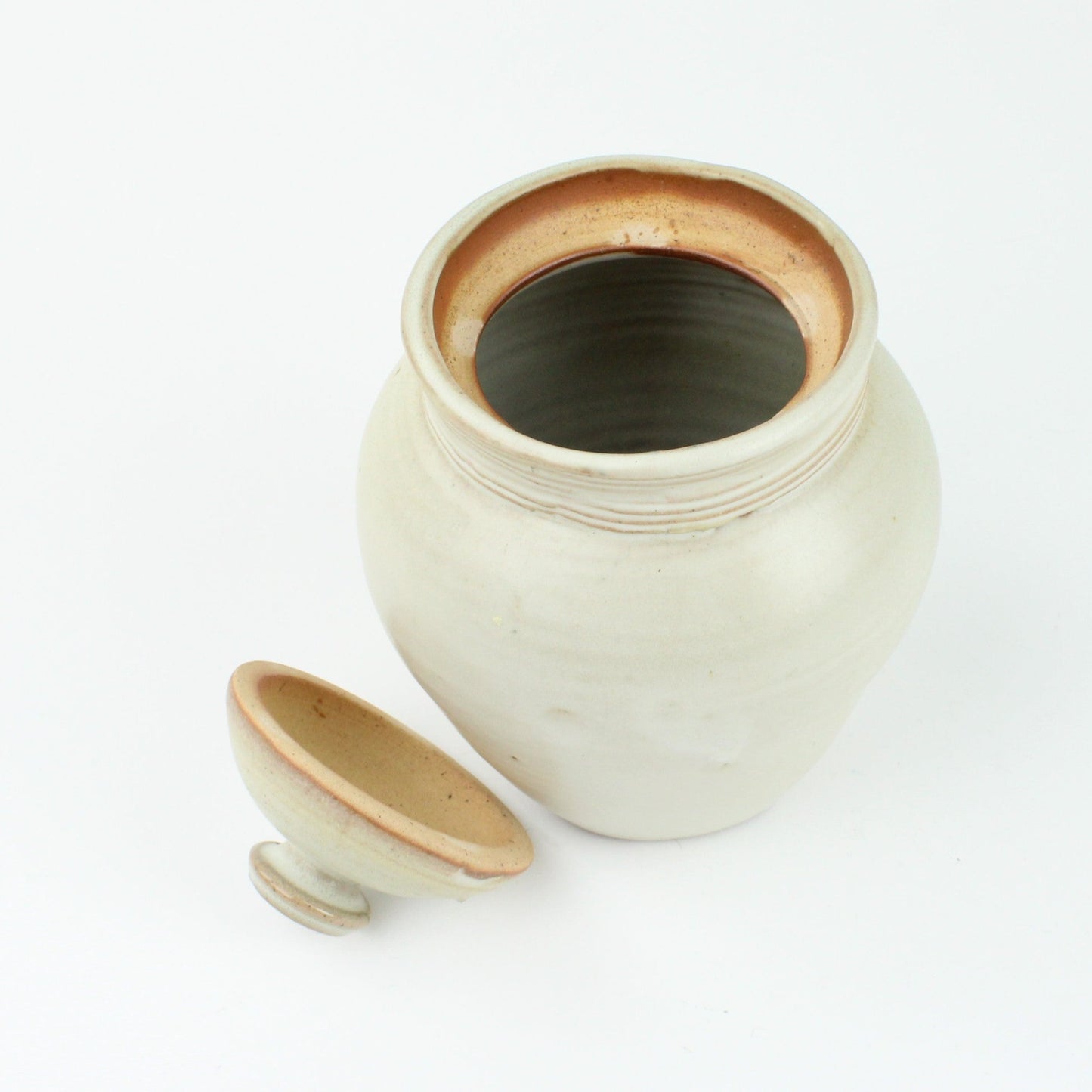 Small round jar V